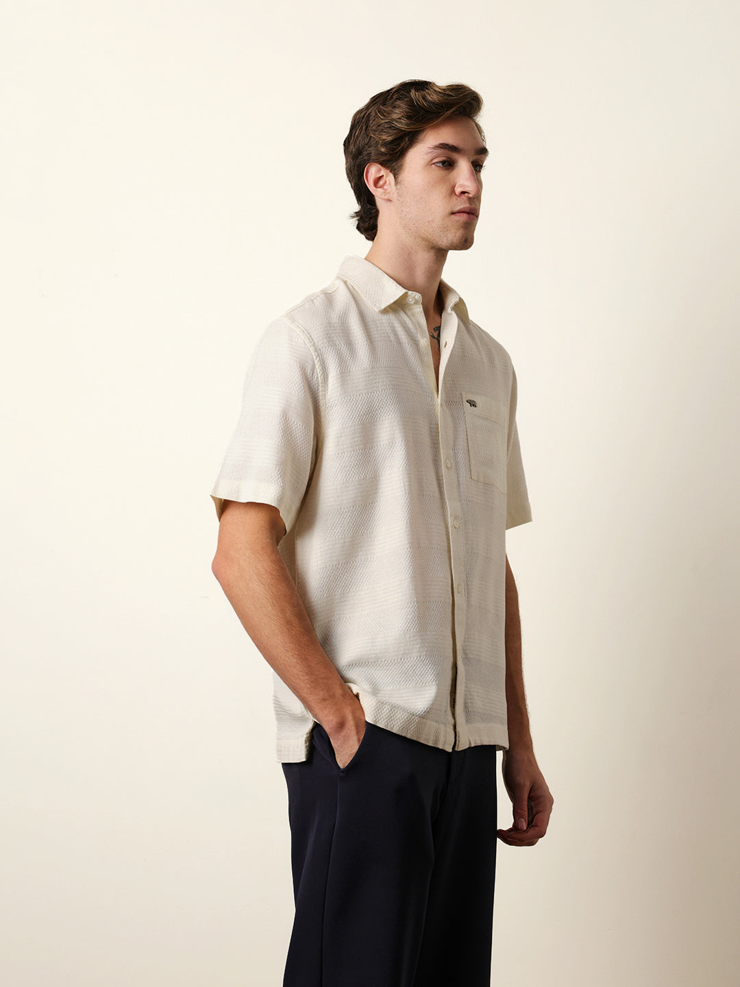Men Solid Half Sleeve Casual Shirt
