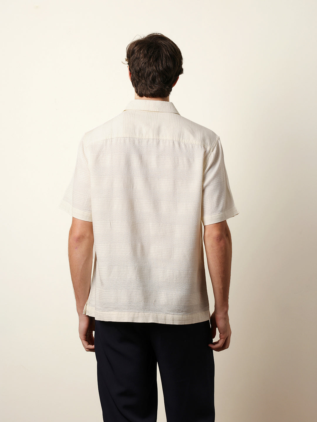 Men Solid Half Sleeve Casual Shirt