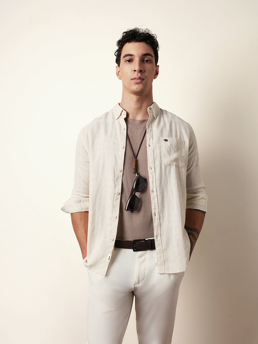 Men Modern Fit Casual Shirt