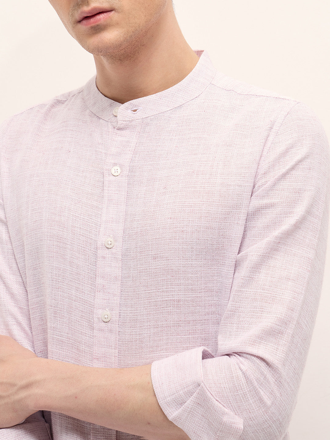 Men Light Pink Solid Slim Fit Casual Shirt