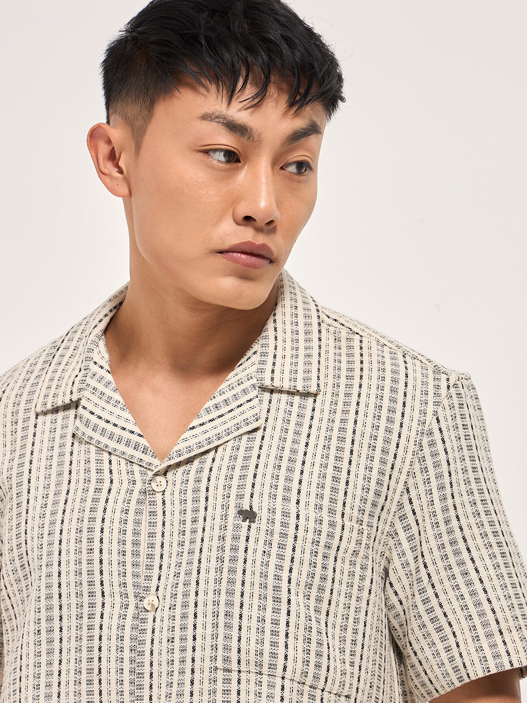 Men Cream Textured Striped Regular Fit Casual Shirt