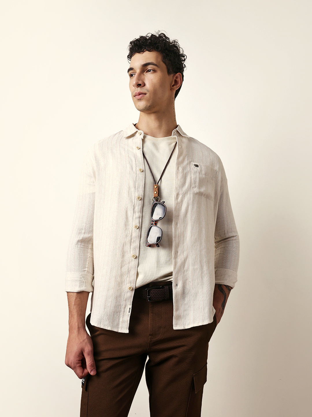 Men Modern Fit Casual Shirt