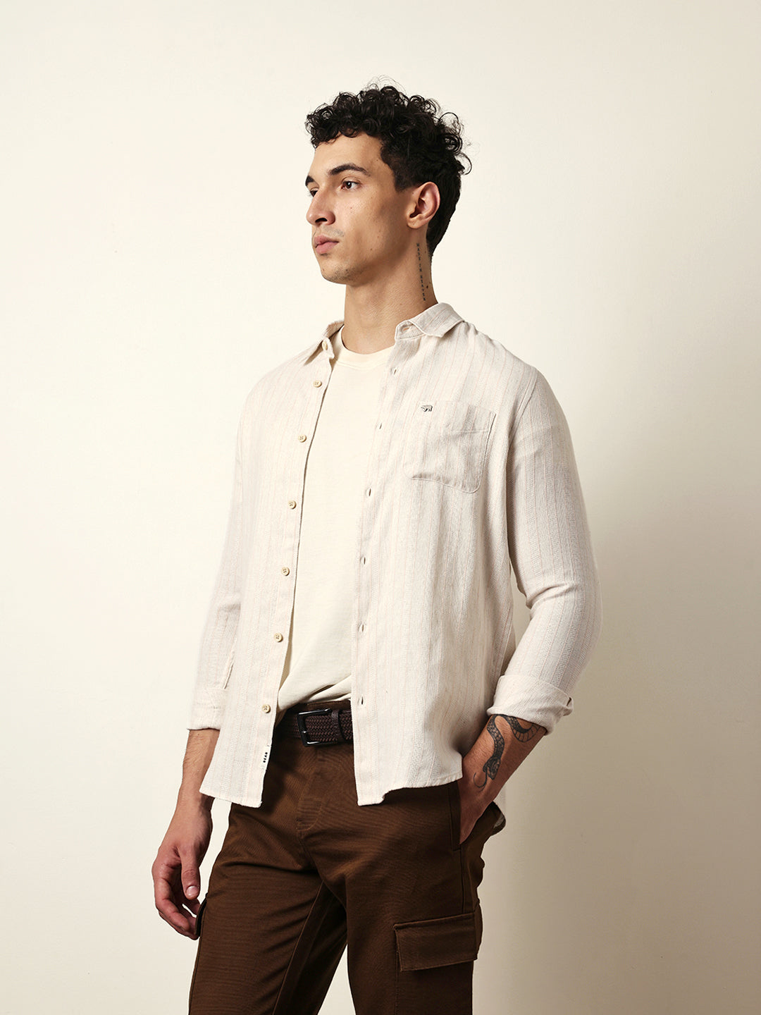 Men Modern Fit Casual Shirt