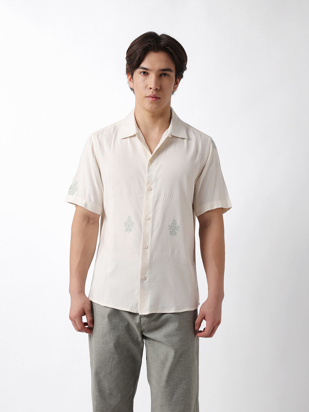 Men Green Embroidered Casual Shirt