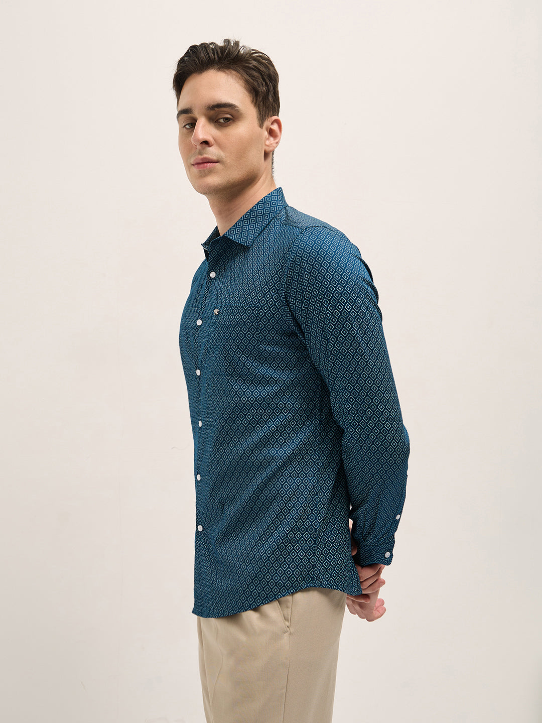 Men Teal Blue Geometric Printed Tailored Fit Formal Shirt