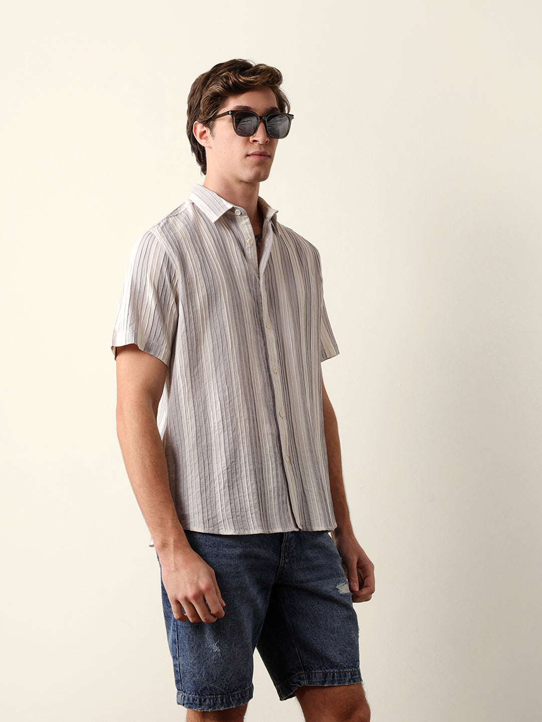 Men Shorts Sleeve Shirt