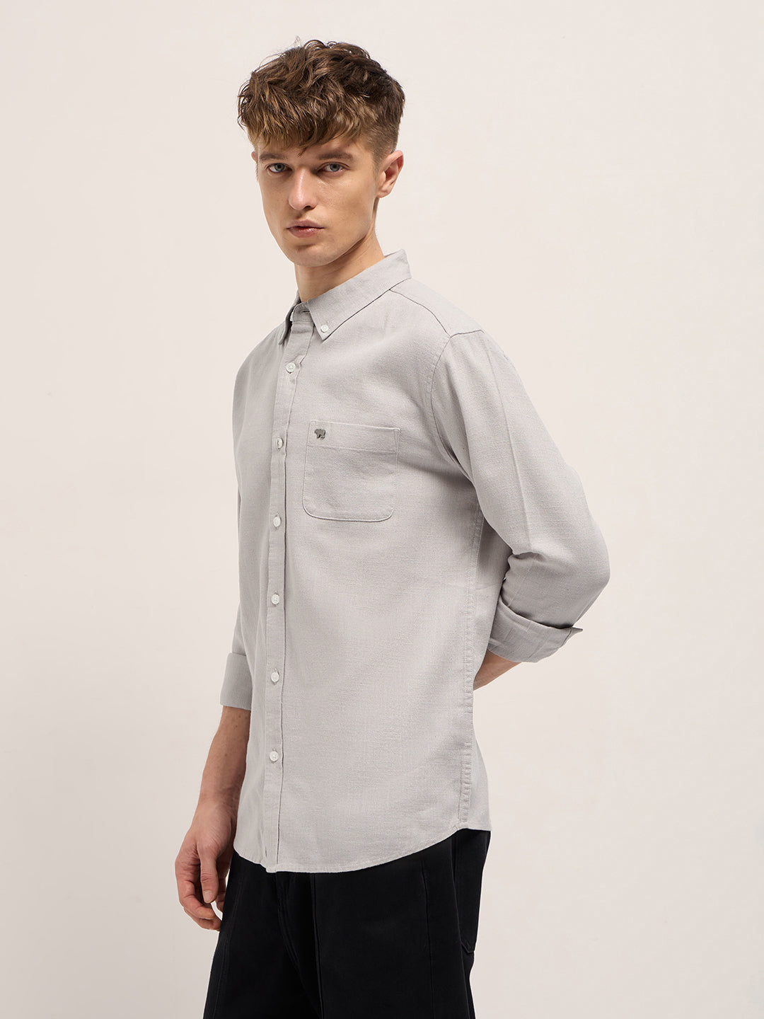 Men Grey Solid Slim Fit Cotton Casual Shirt