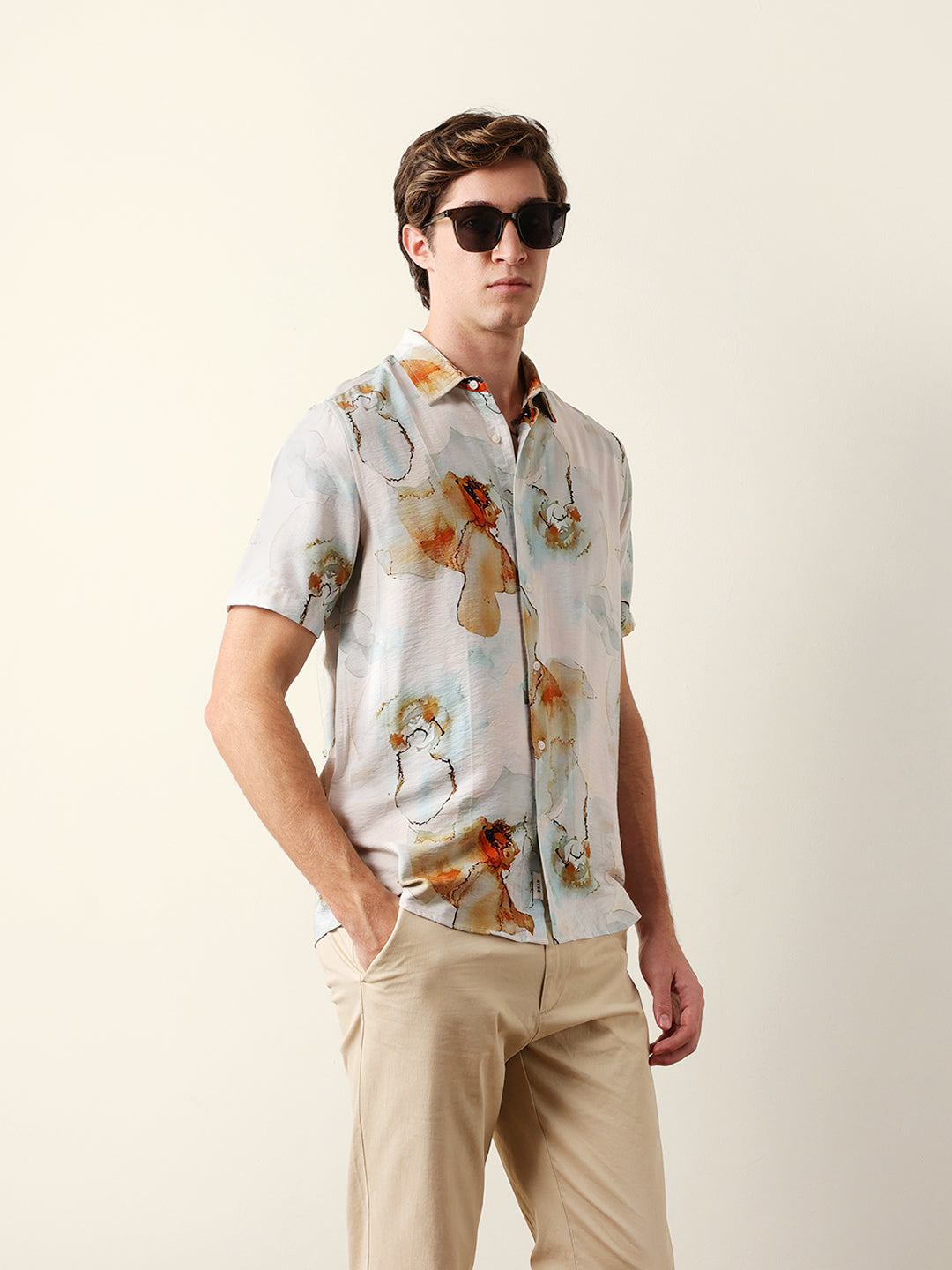Men Shorts Sleeve Shirt