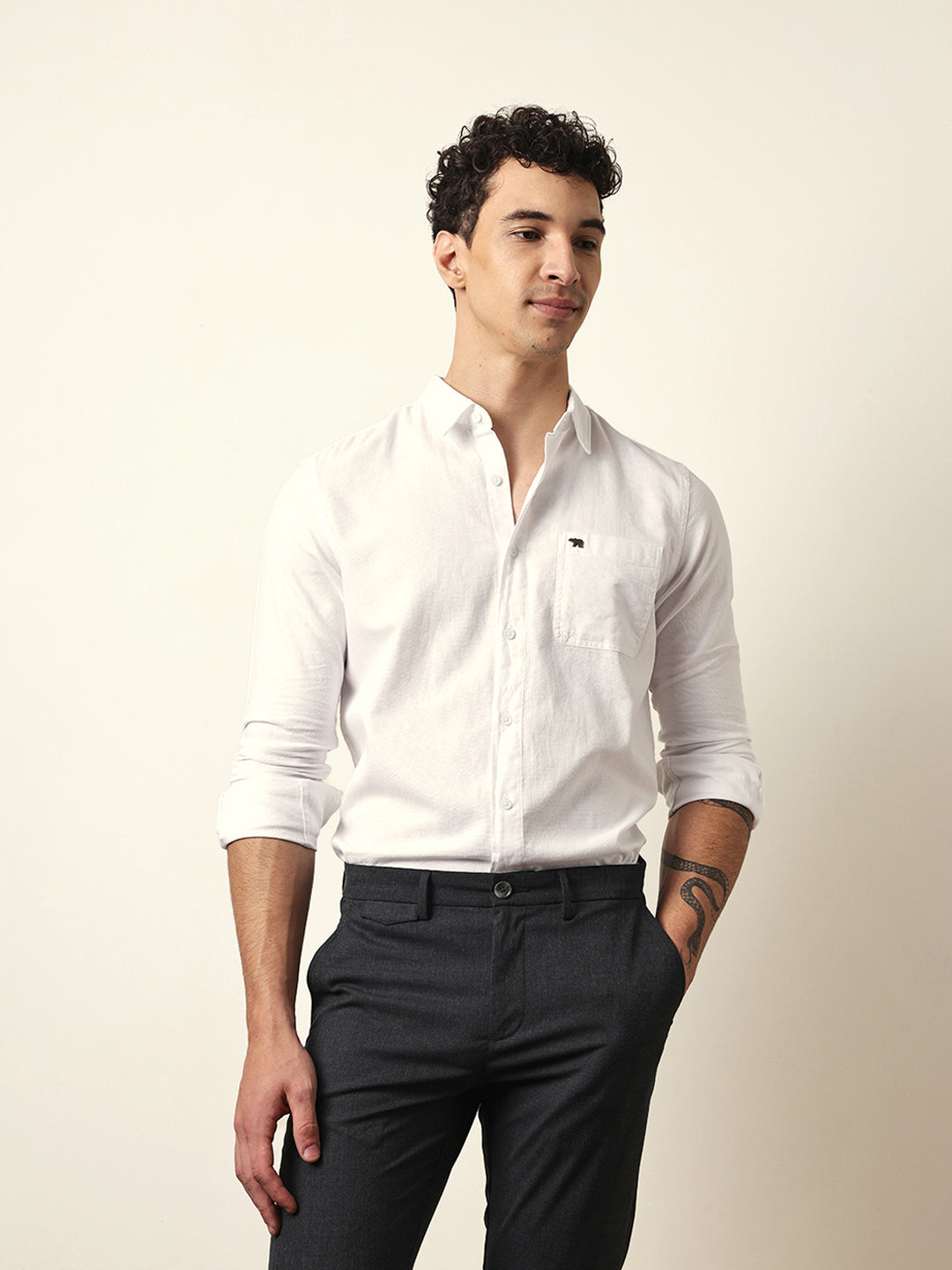 Men Modern Fit Casual Shirt