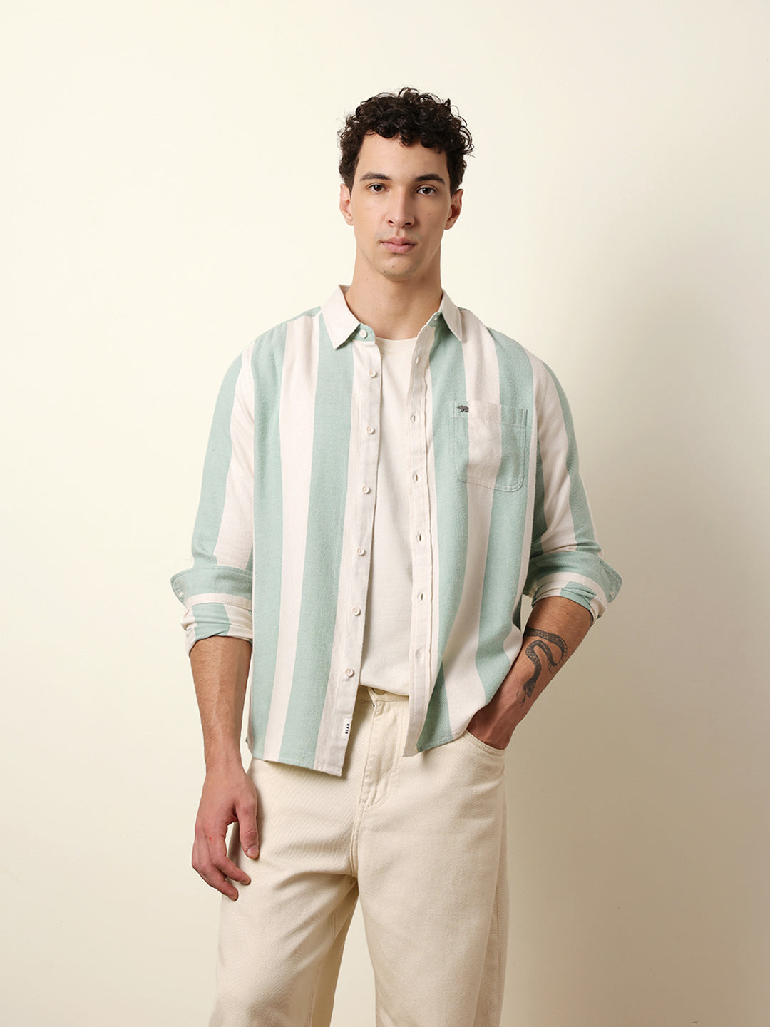 Men Checked Casual Full-Sleeve Shirt