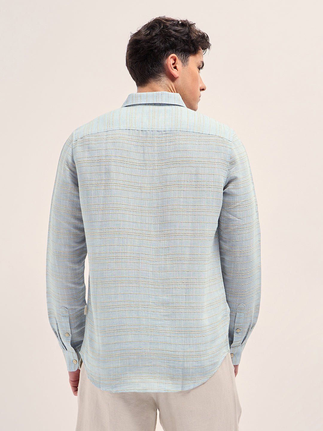 Men Light Blue Horizontal textured grid Slim Fit Casual Shirt
