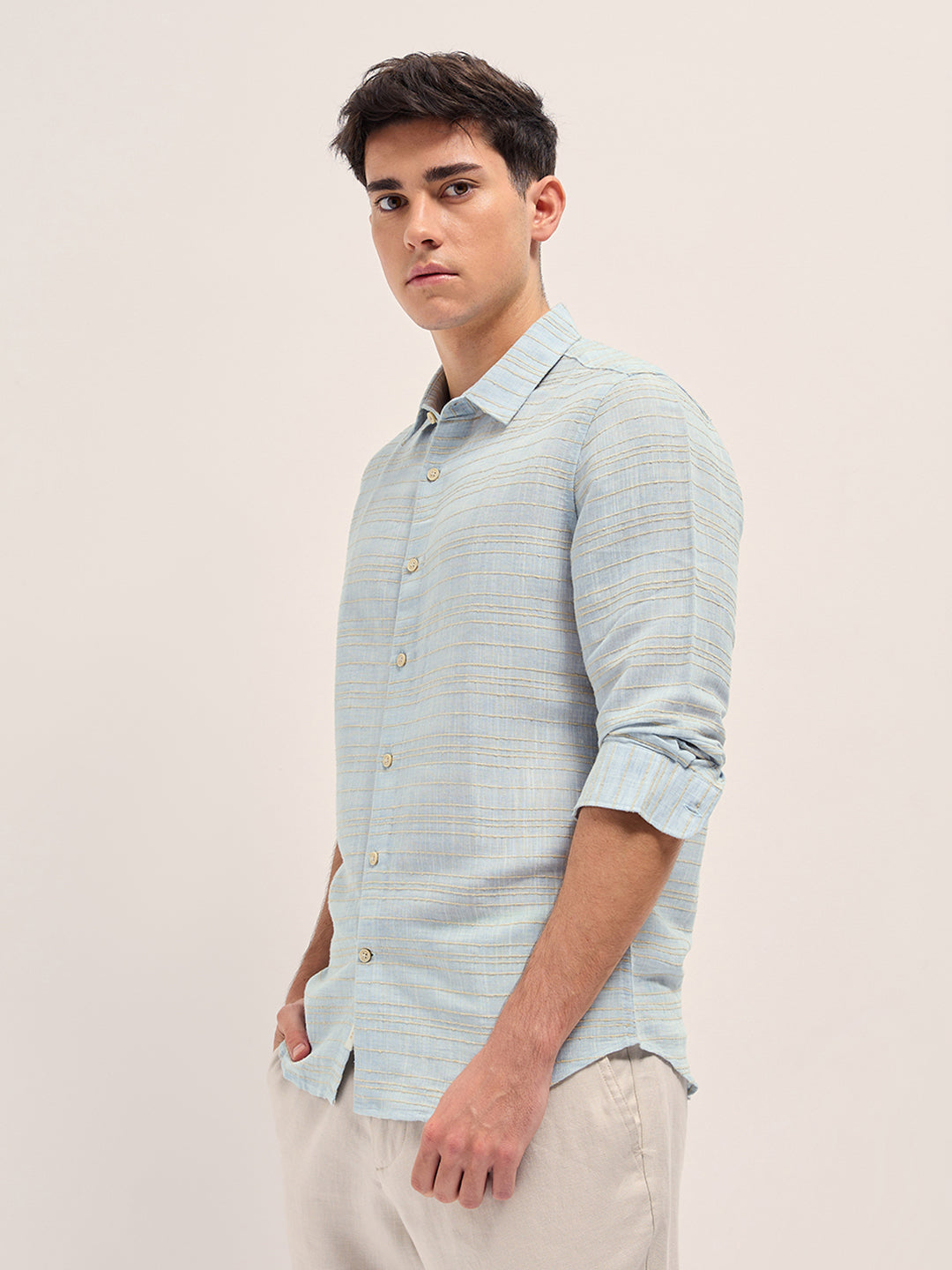 Men Light Blue Horizontal textured grid Slim Fit Casual Shirt
