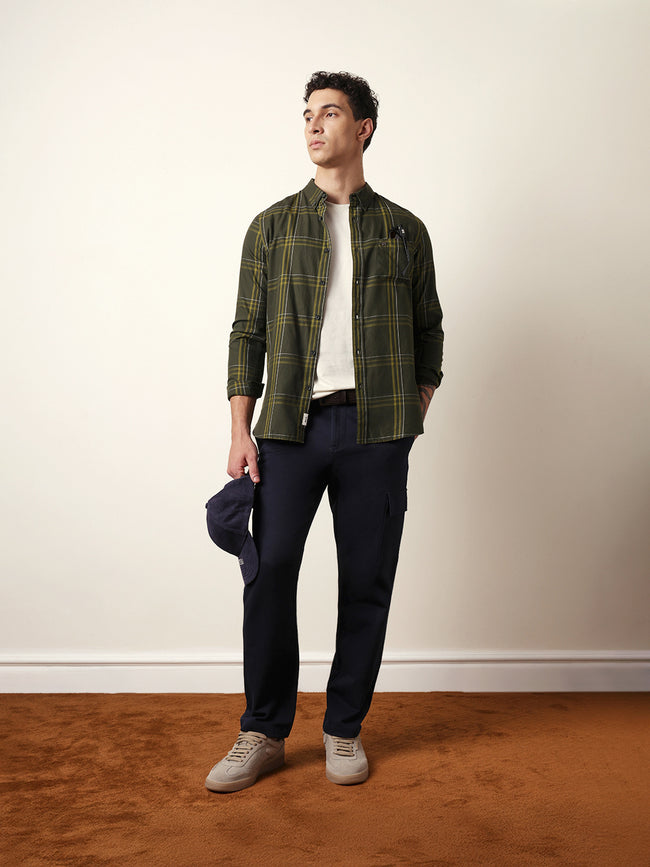 Men Modern Fit Casual Shirt