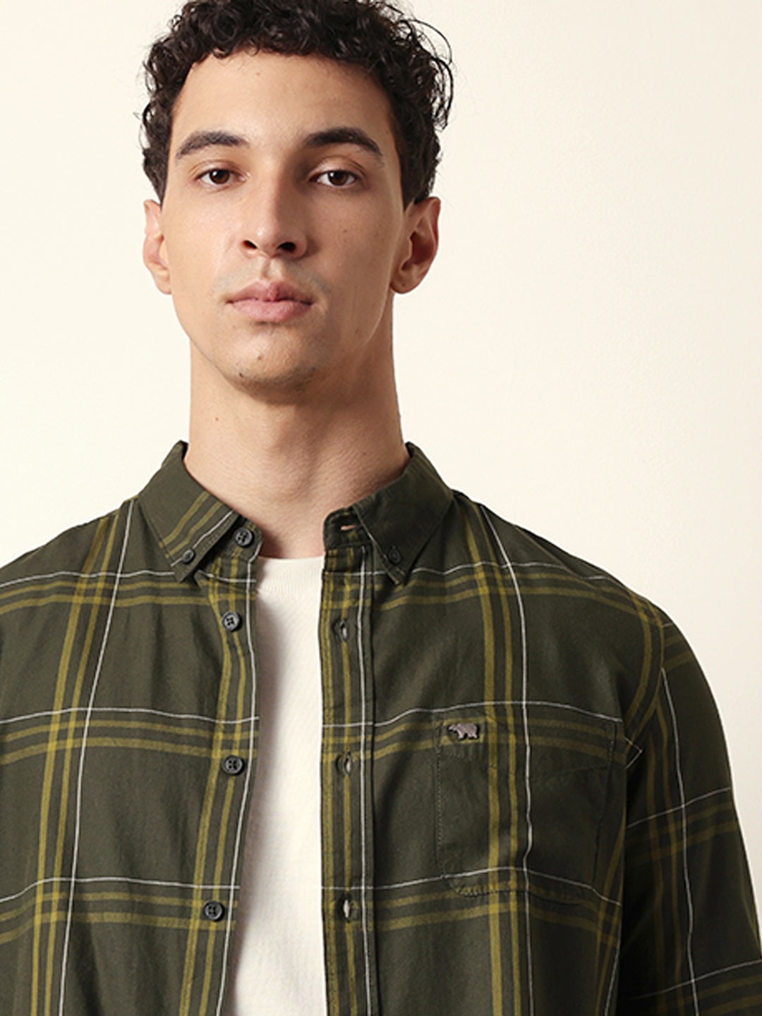 Men Modern Fit Casual Shirt