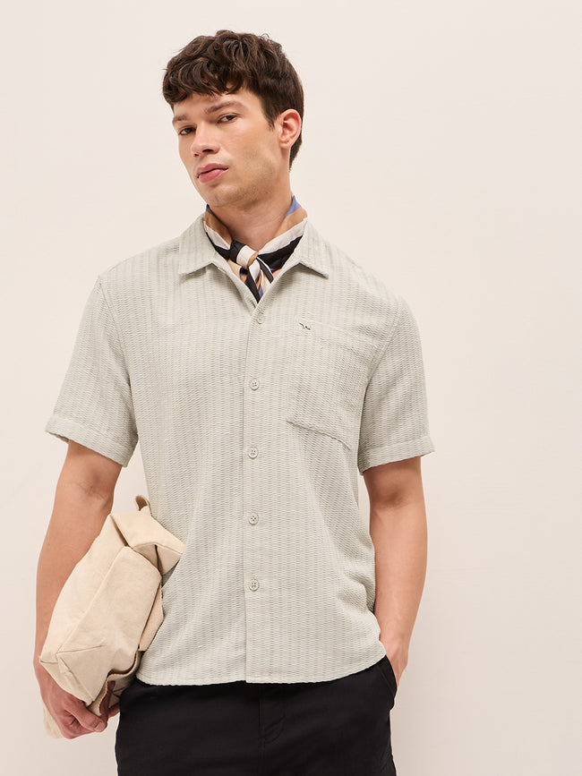 Men Woven Textured Casual Shirt