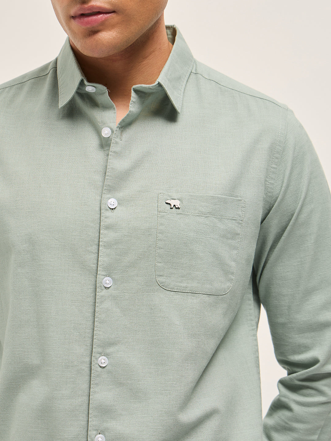 Men Light Green Cotton Linen Slim Fit Solid Casual Shirt