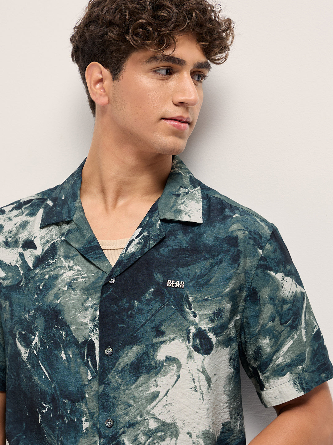 Men Teal Abstract Digital Print Relaxed Fit Cuban Collar Shirt
