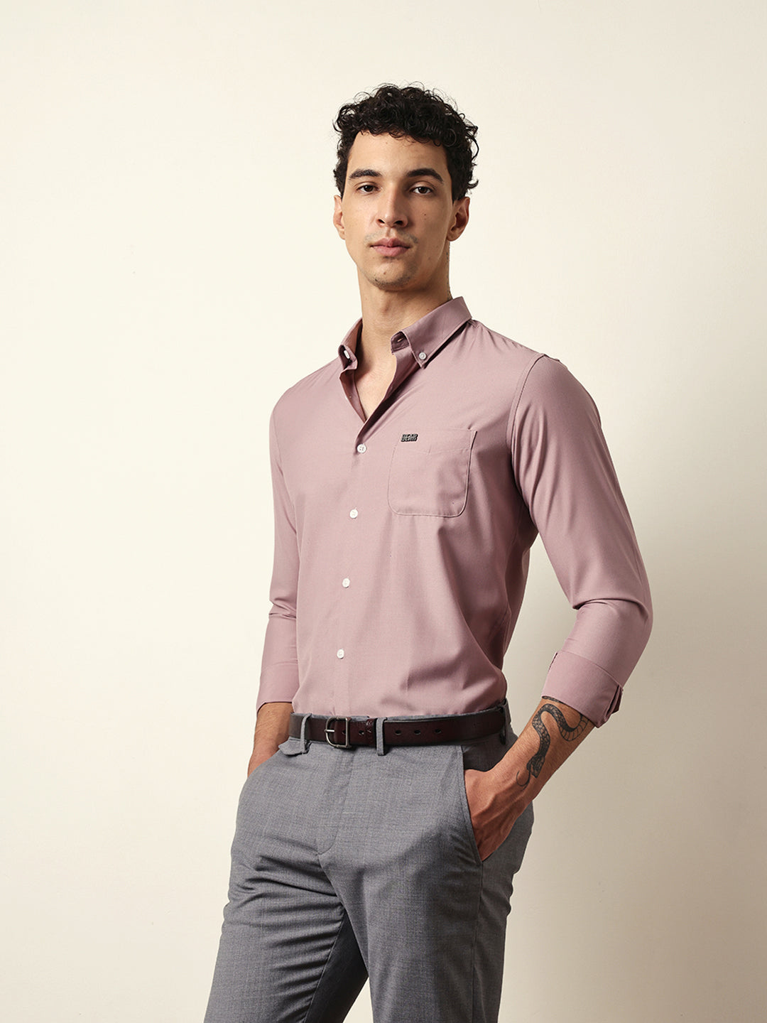 Men Modern Fit Casual Shirt