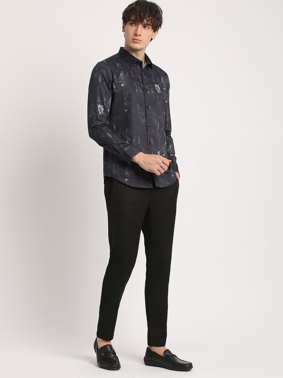 Men Black Printed Slim Fit Cotton Casual Shirt