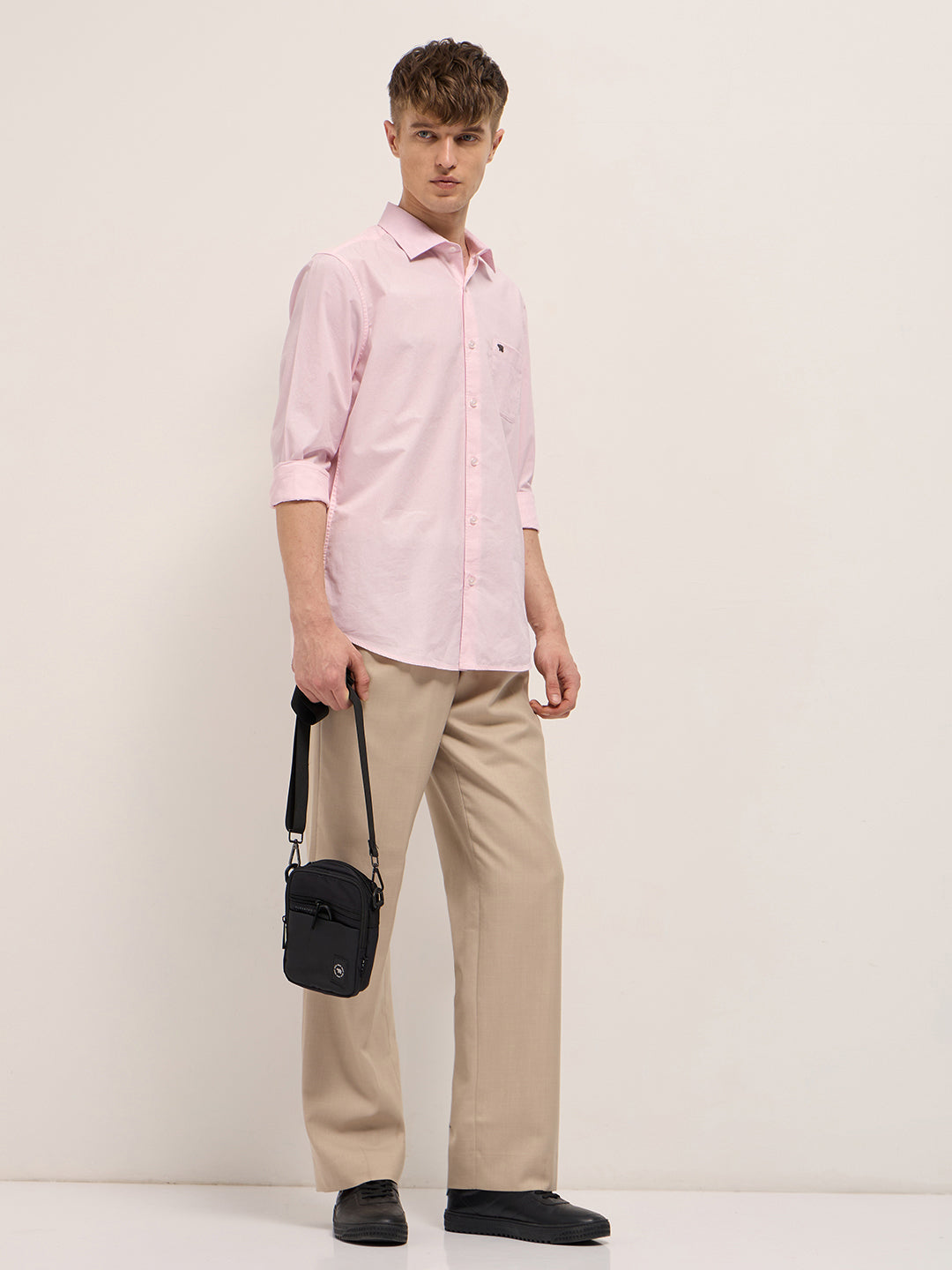 Men Pink Cotton Solid Slim Fit Casual Shirt