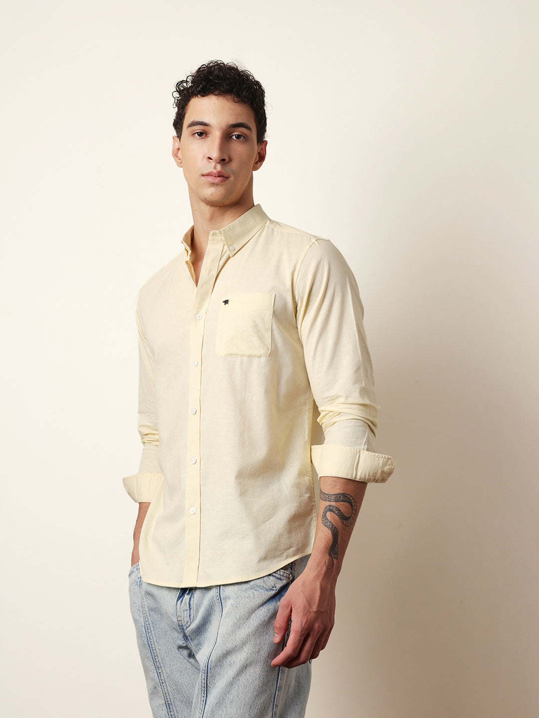 Men Modern Fit Casual Shirt