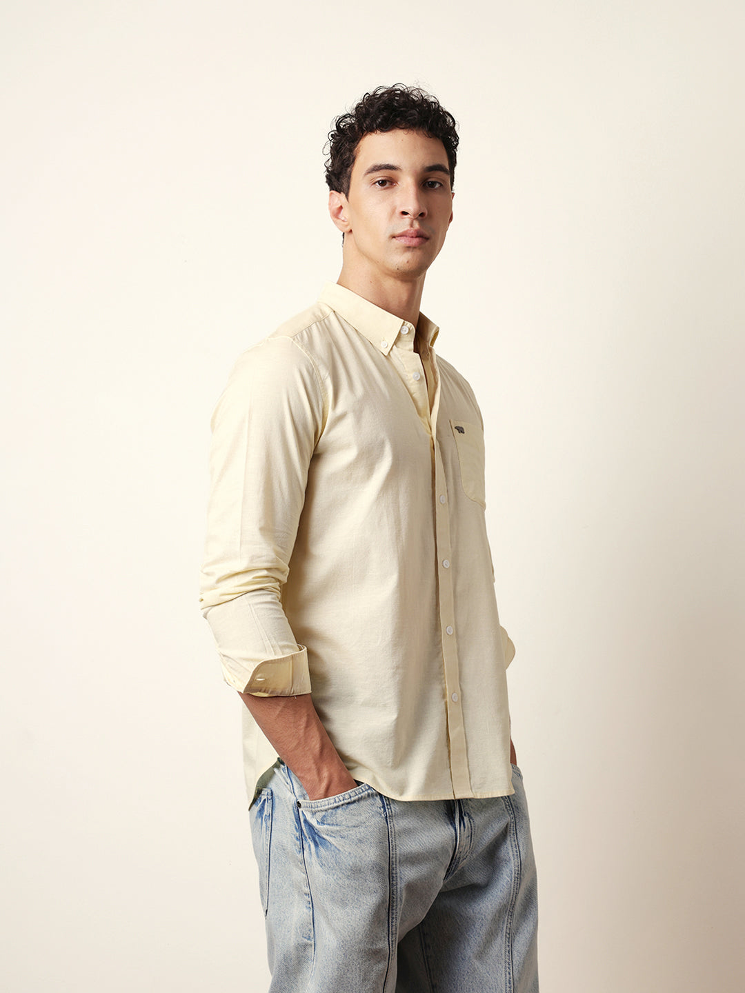 Men Modern Fit Casual Shirt