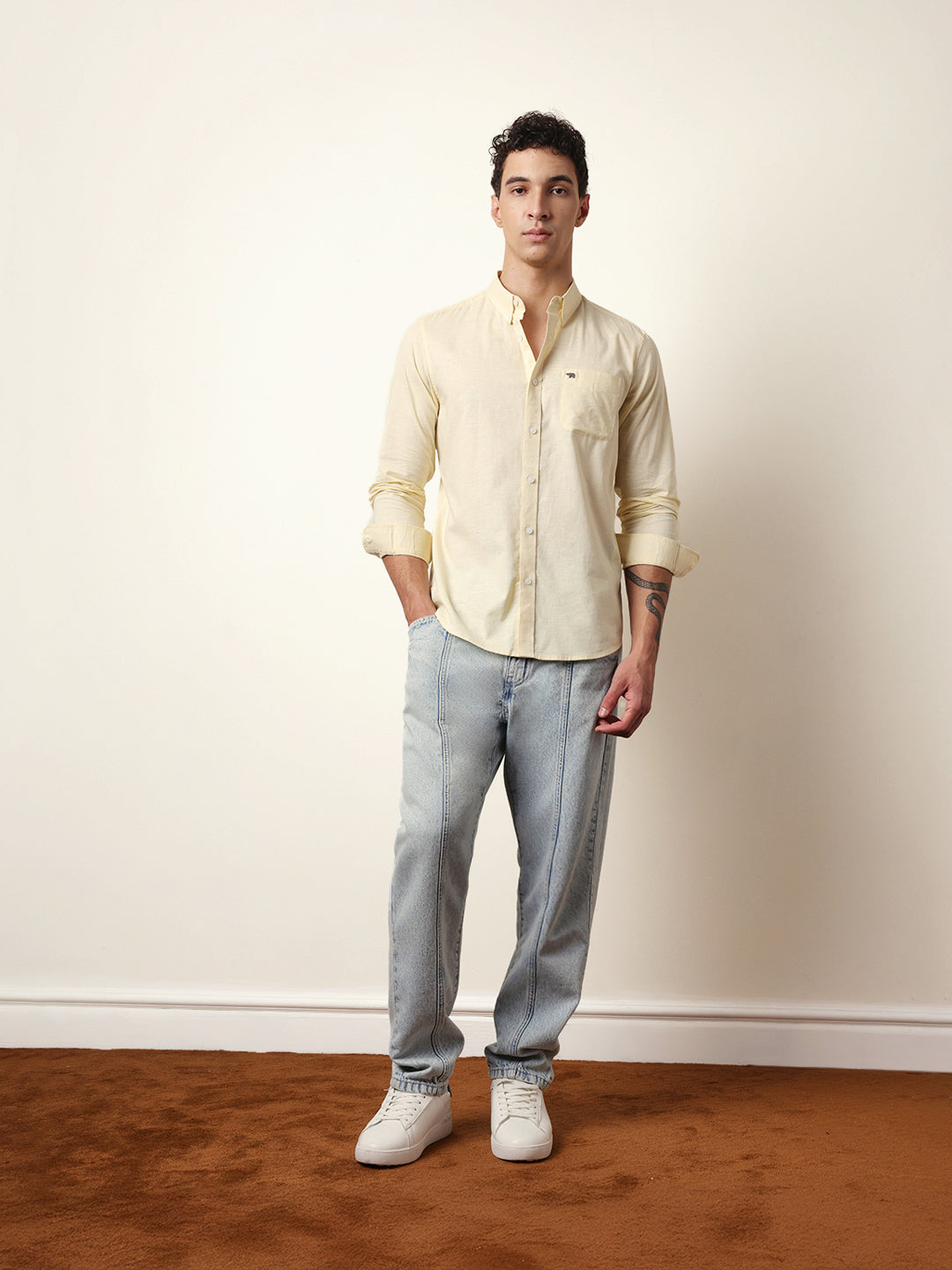Men Modern Fit Casual Shirt
