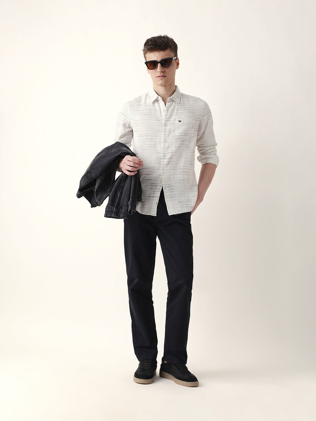 Men Casual Textured Stripe Shirt