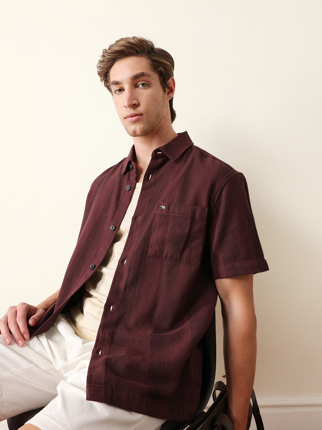 Men Short Sleeves Shirt
