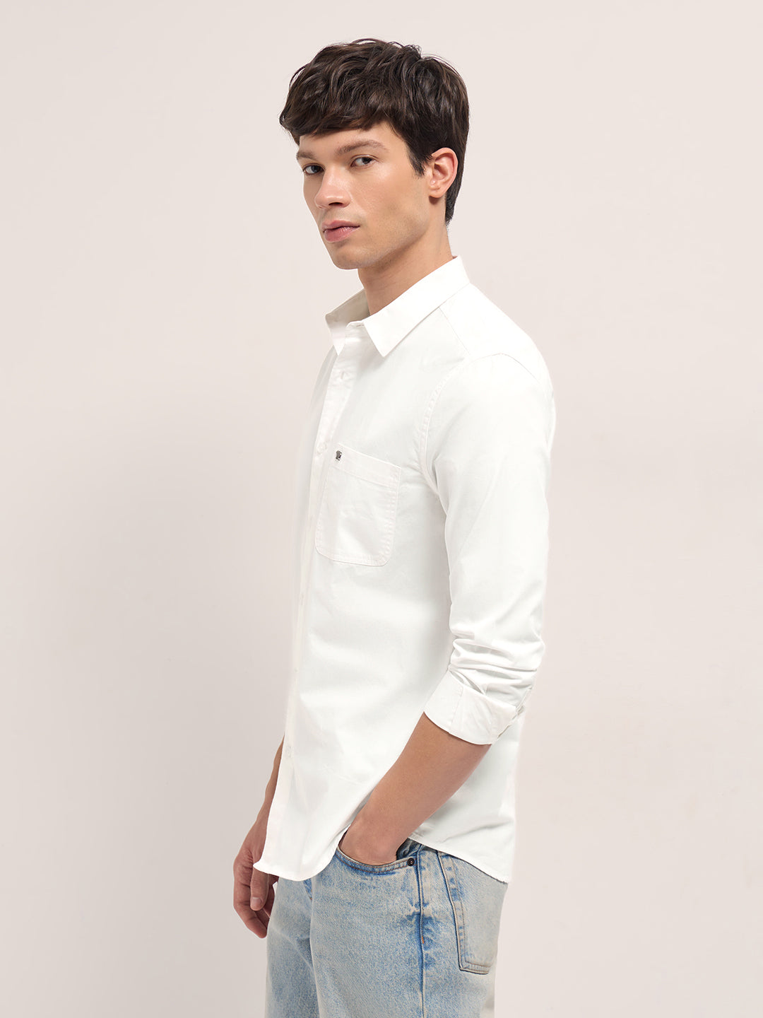 Men White Cotton Solid Slim Fit Casual Shirt