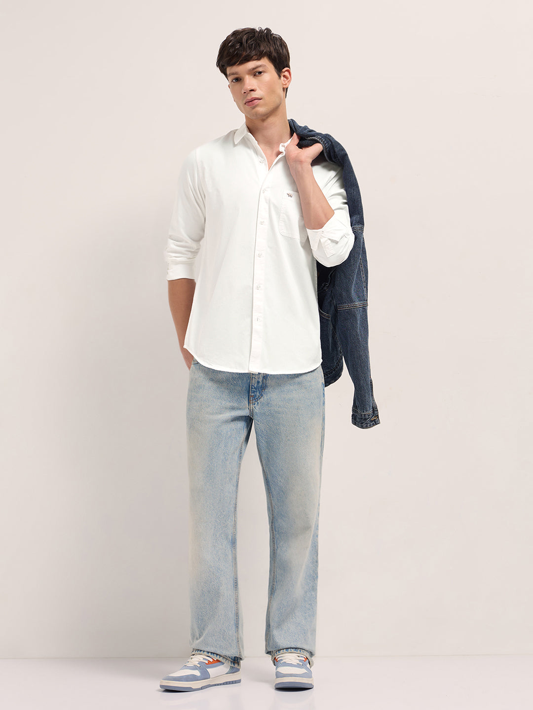 Men White Cotton Solid Slim Fit Casual Shirt