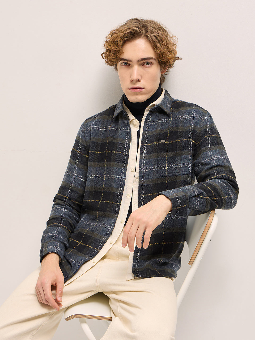 Men Multi-Color Checked Slim Fit Casual Shirt