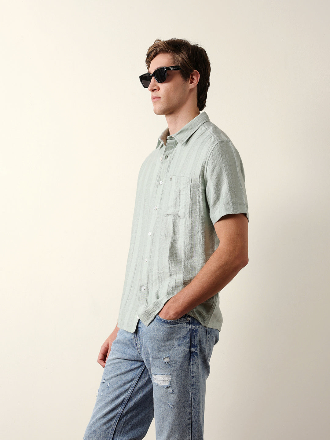 Men Shorts Sleeve Shirt