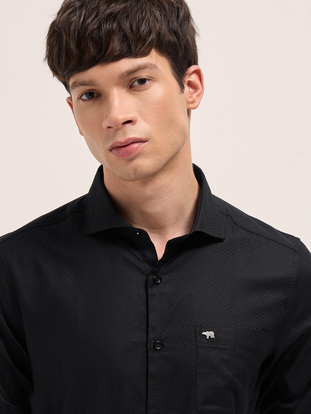 Men Black Woven Pattern Cotton Tailored Fit Formal Shirt