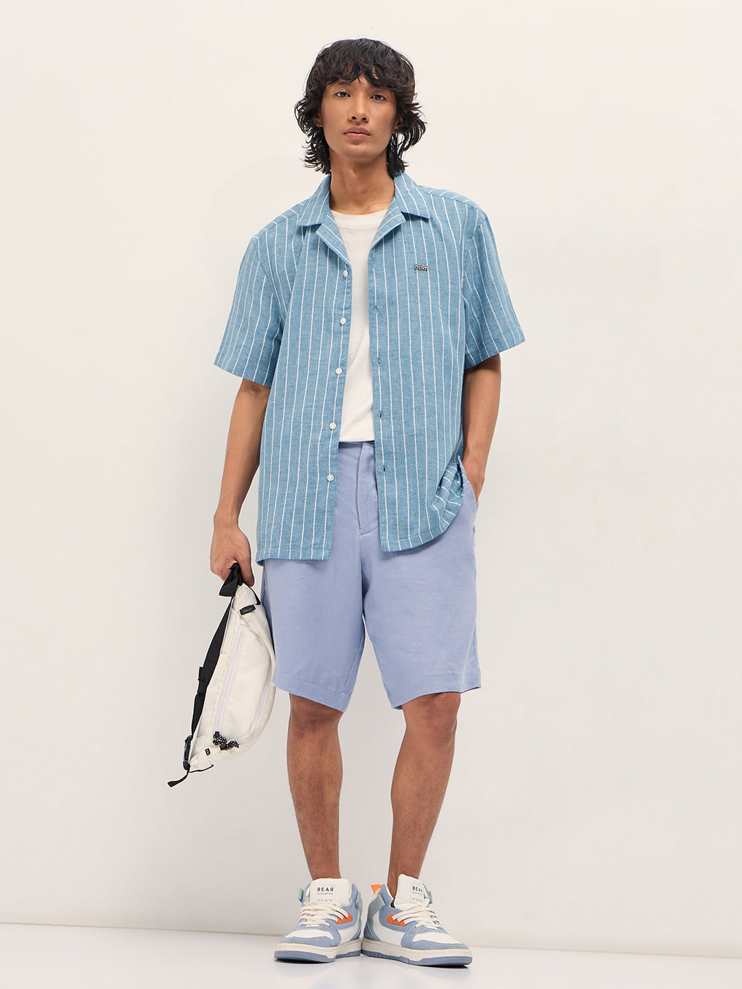 Men Blue Linen Vertical Textured Stripe Relaxed Fit Half Sleeve Casual Shirt