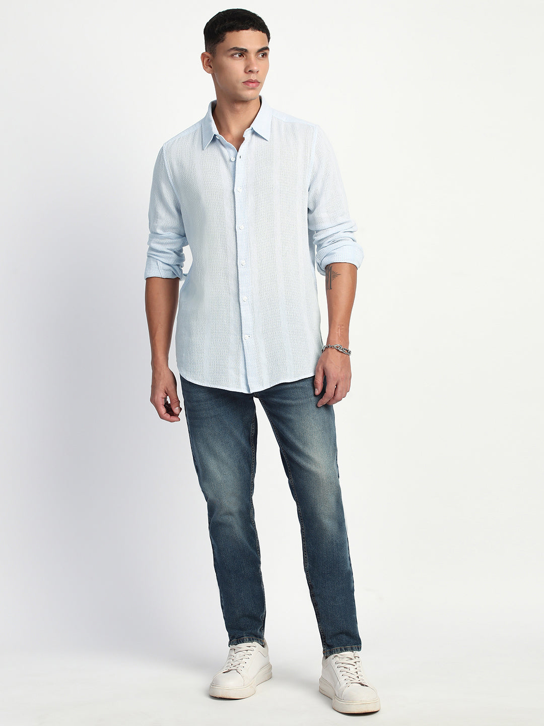Men Stripe Slim Fit Casual Shirt
