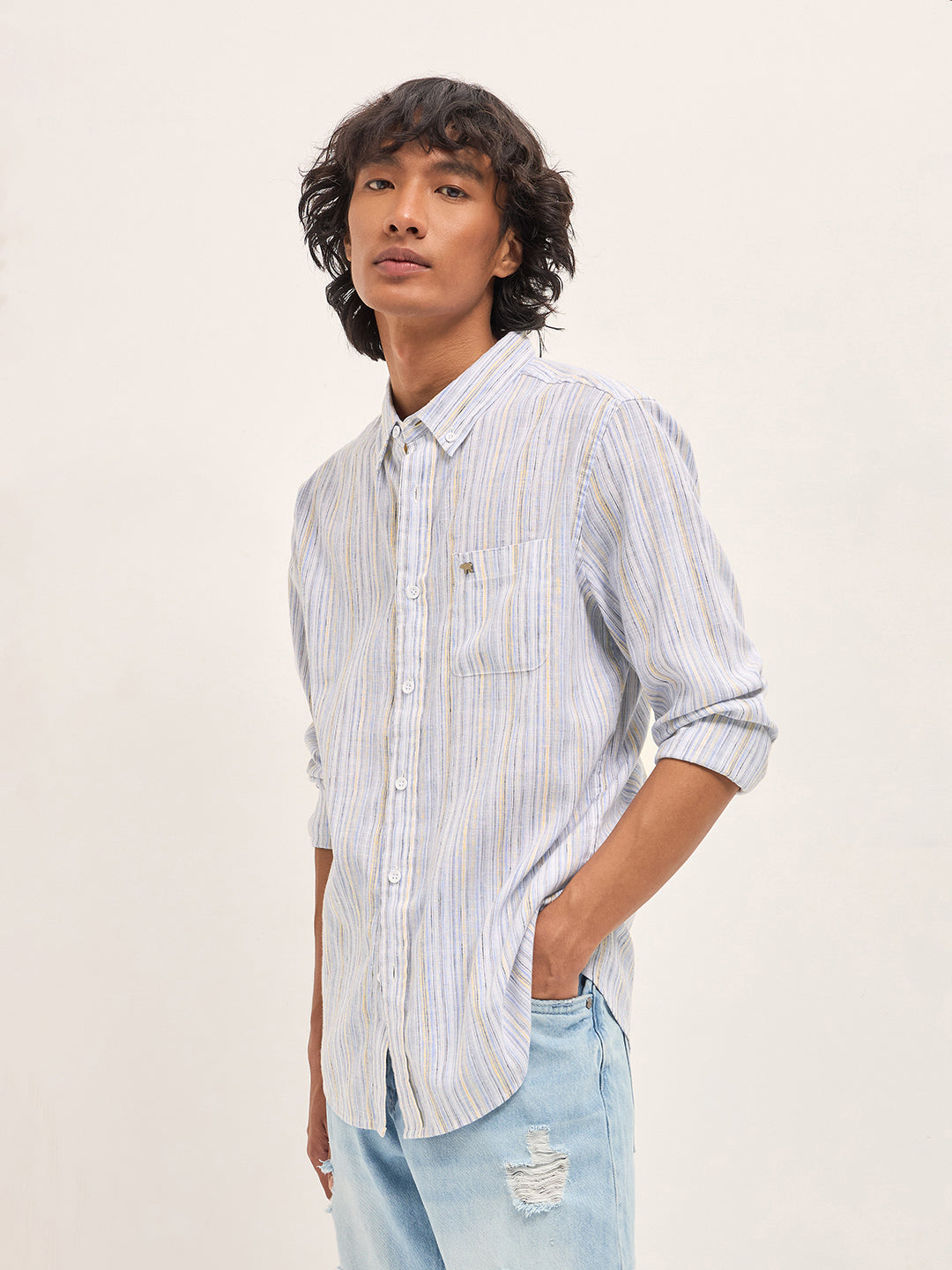 Men Blue Vertical Stripes Slim Fit Casual Shirt