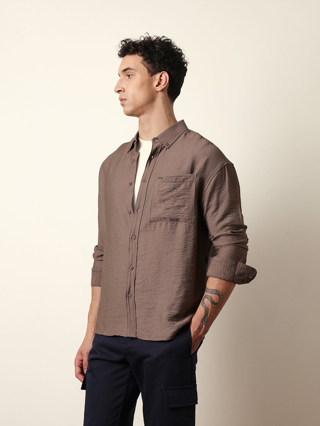 Men Modern Fit Casual Shirt