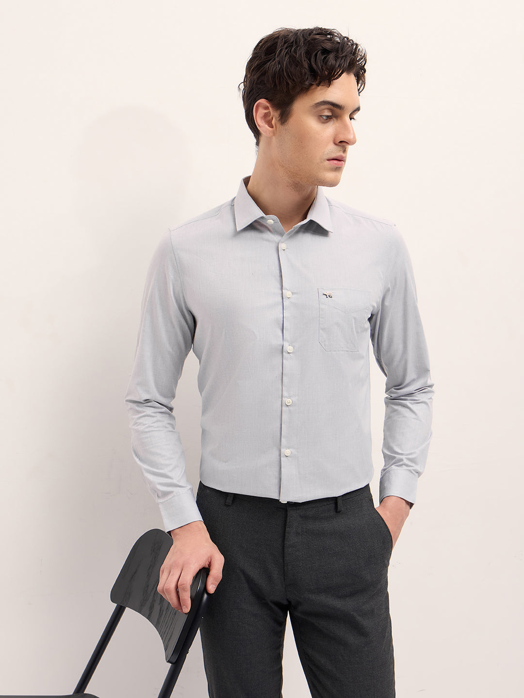Men Grey Solid Tailored Fit Polyester Blend Formal Shirt