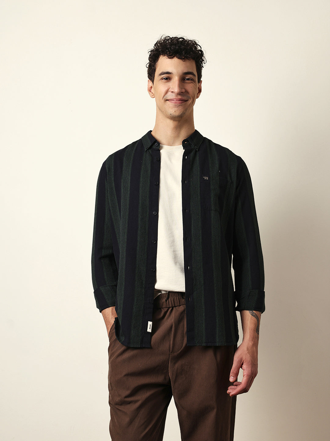 Men Modern Fit Casual Shirt