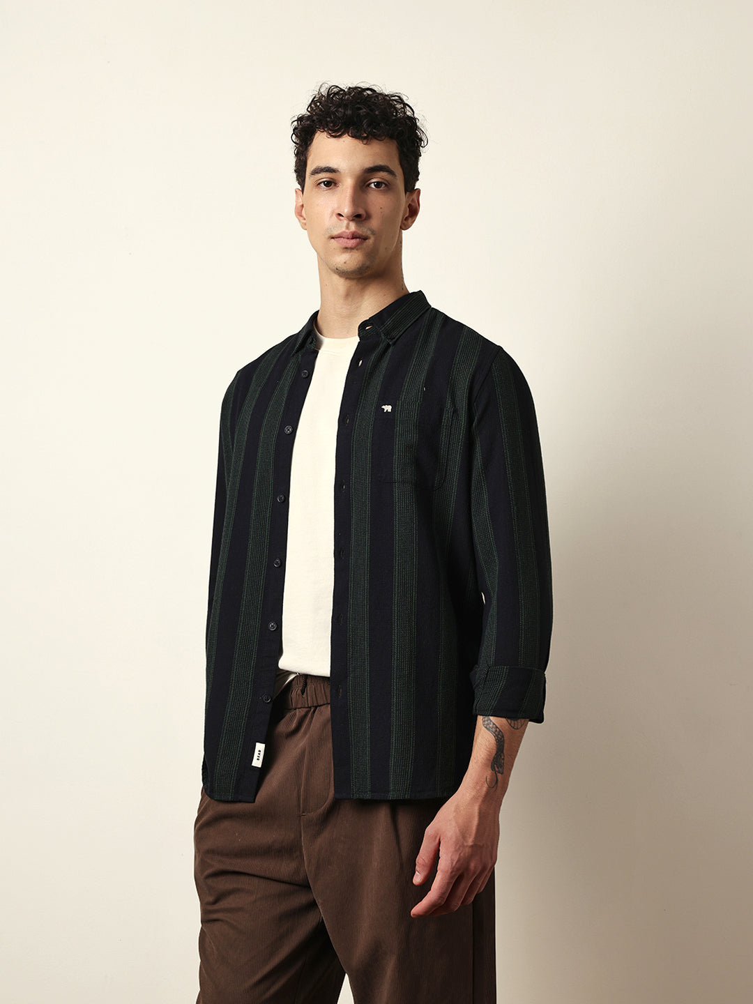 Men Modern Fit Casual Shirt