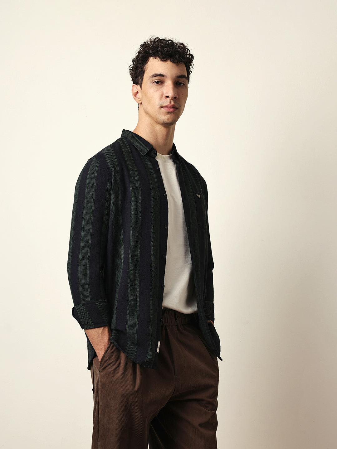 Men Modern Fit Casual Shirt