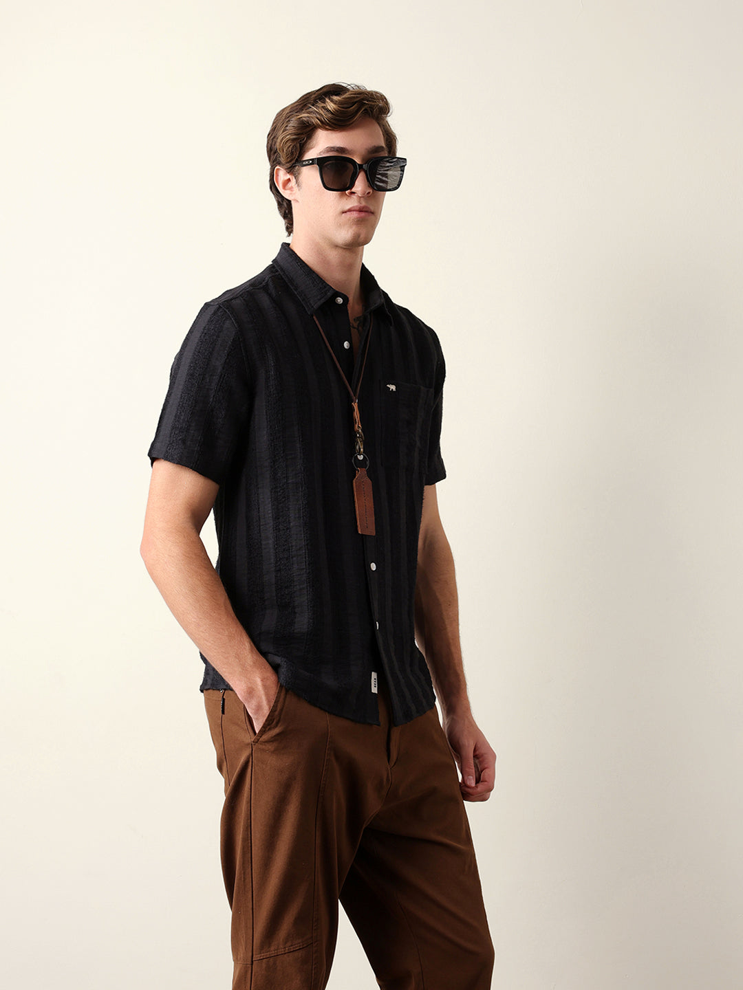 Men Shorts Sleeve Shirt