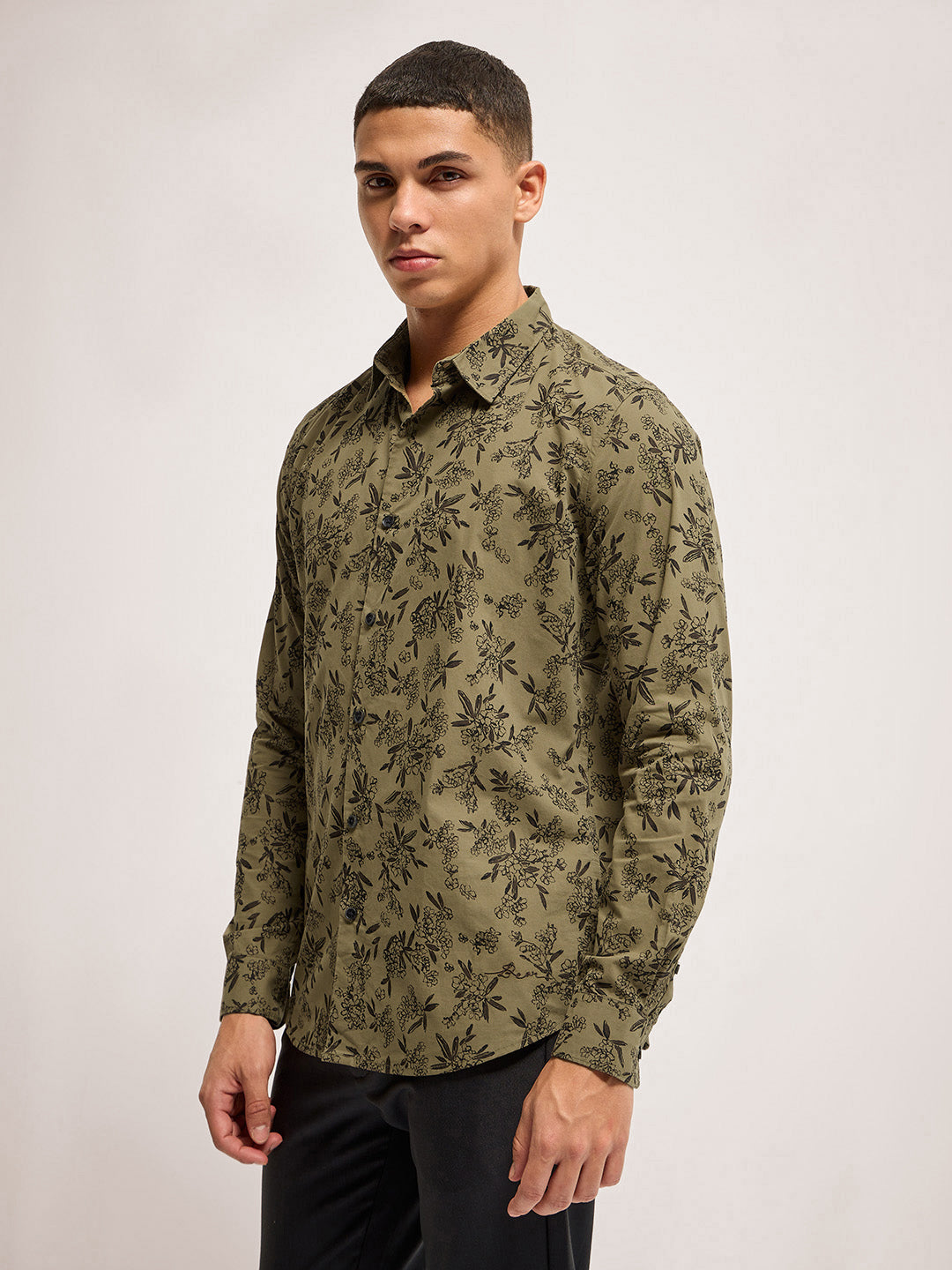 Men Olive Printed Slim Fit Casual Shirt