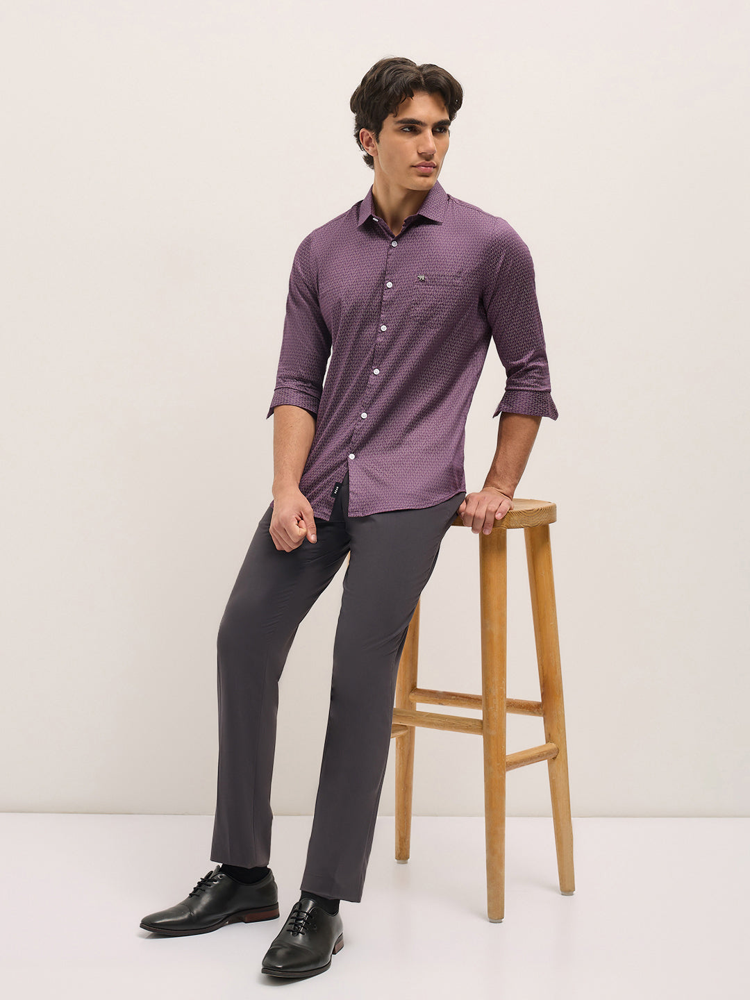 Men Purple Geometric Printed Tailored Fit Formal Shirt