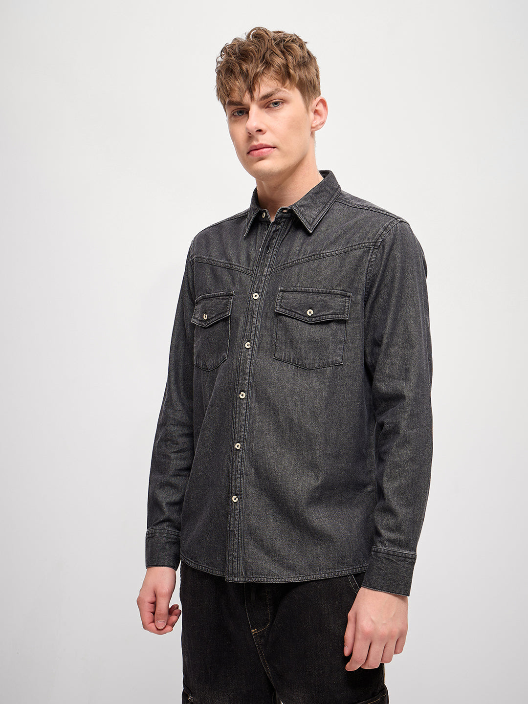 Men Classic Grey Solid Relax Fit Denim Casual Shirt