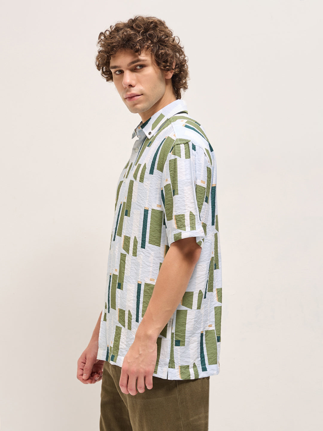 Men Multi-Color Geometrical Print Relax Fit Casual Shirt