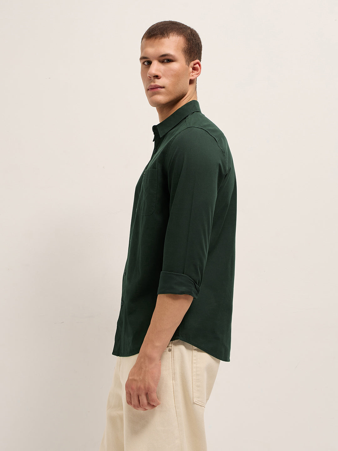 Men Dark Green Cotton Solid Slim Fit Casual Shirt