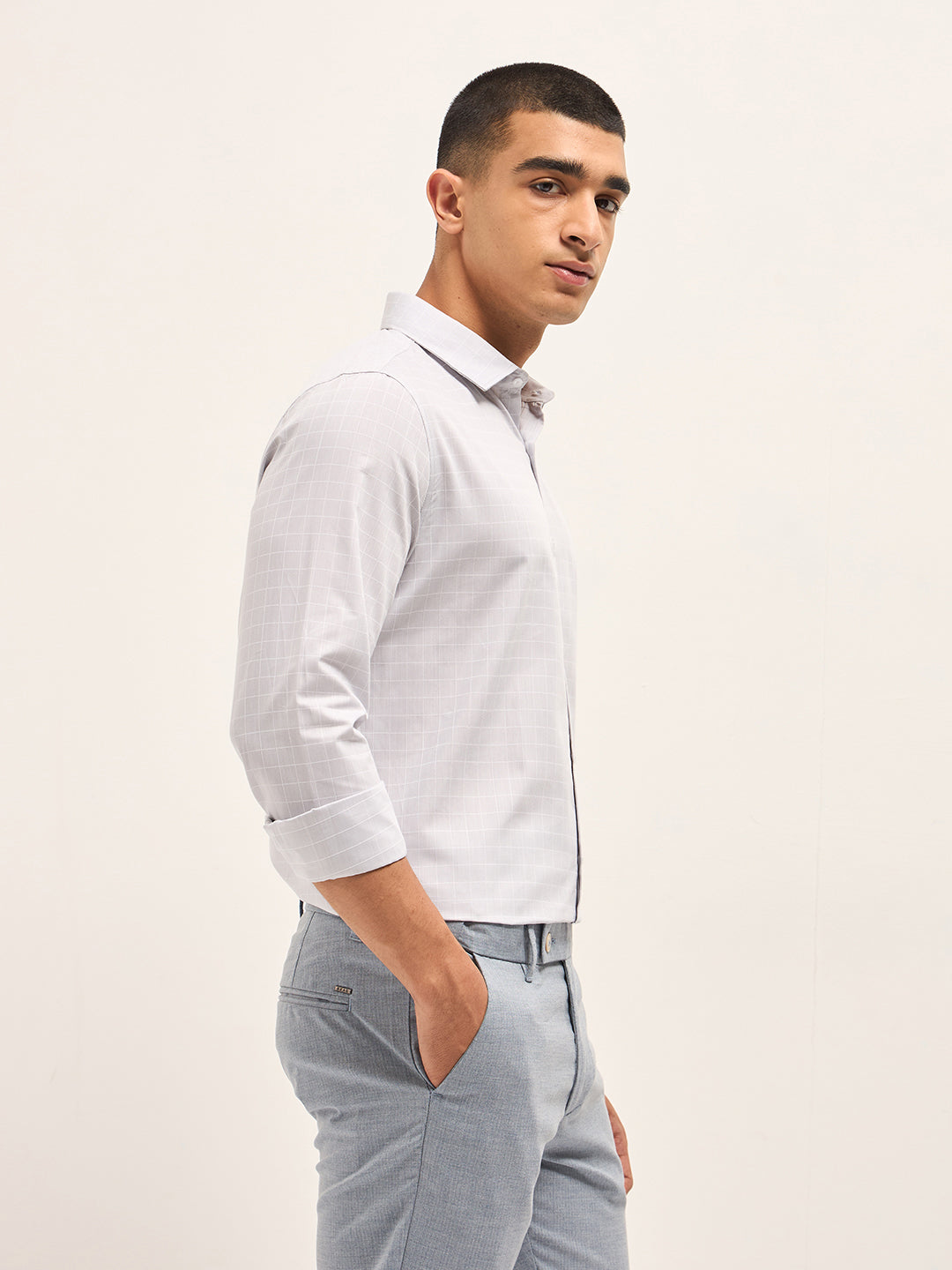 Men Light Grey Windowpane Checks Tailored Fit Formal Shirt