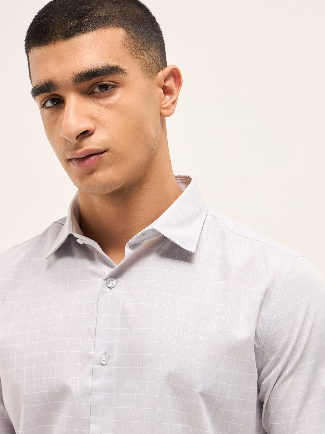 Men Light Grey Windowpane Checks Tailored Fit Formal Shirt